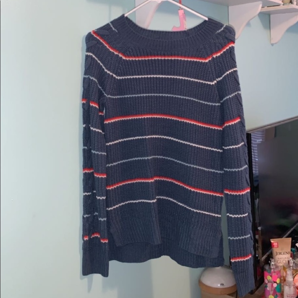 Women’s Sweater